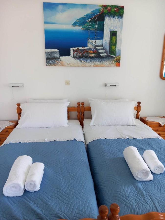 Jenny Apartments Карловаси Екстериор снимка